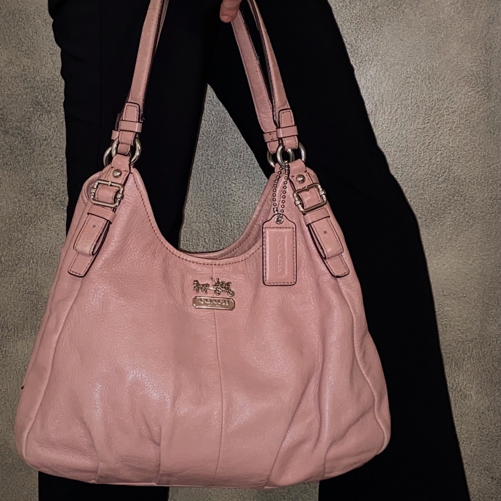 COACH purse / hand bag